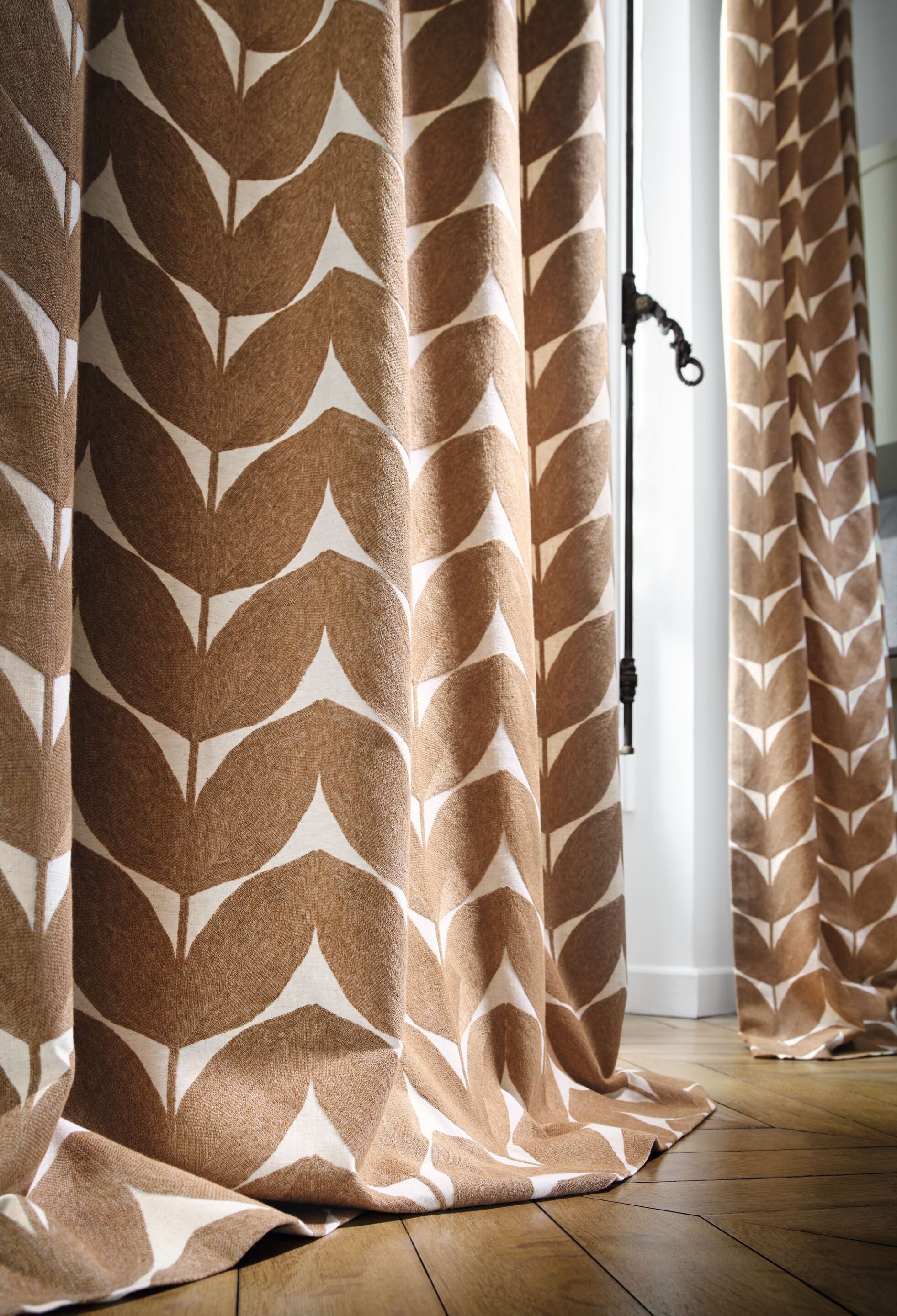 Ткань с цветочным рисунком Casamance флирт ARCH-00083601 - Вид №1