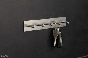 SB5 Планка с крючками в качестве доски для ключей (прикручена) PHOS