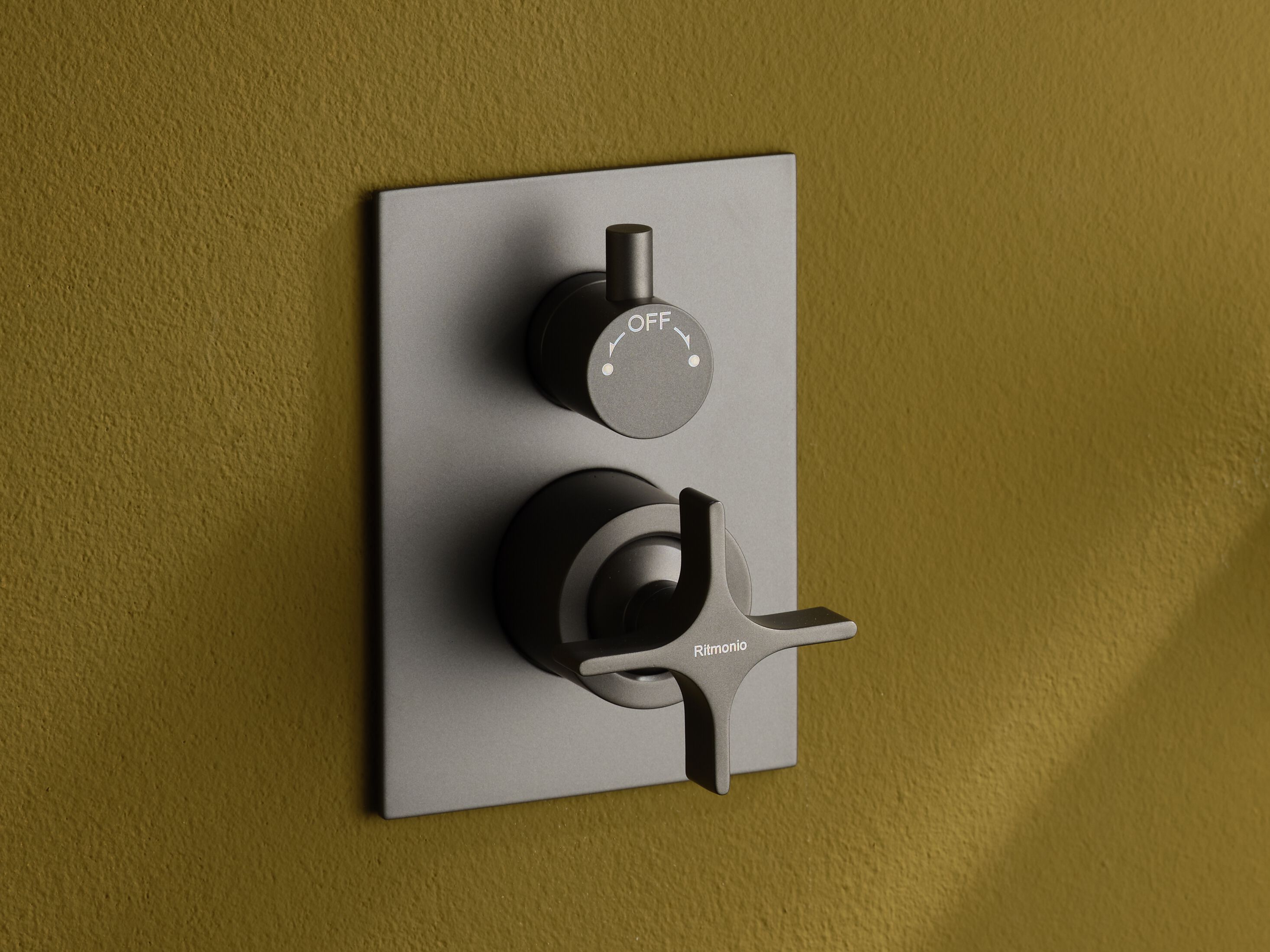 Однорычажный настенный смеситель для ванны Ritmonio Diametro35 Cross ARCH-00037064 - Вид №1