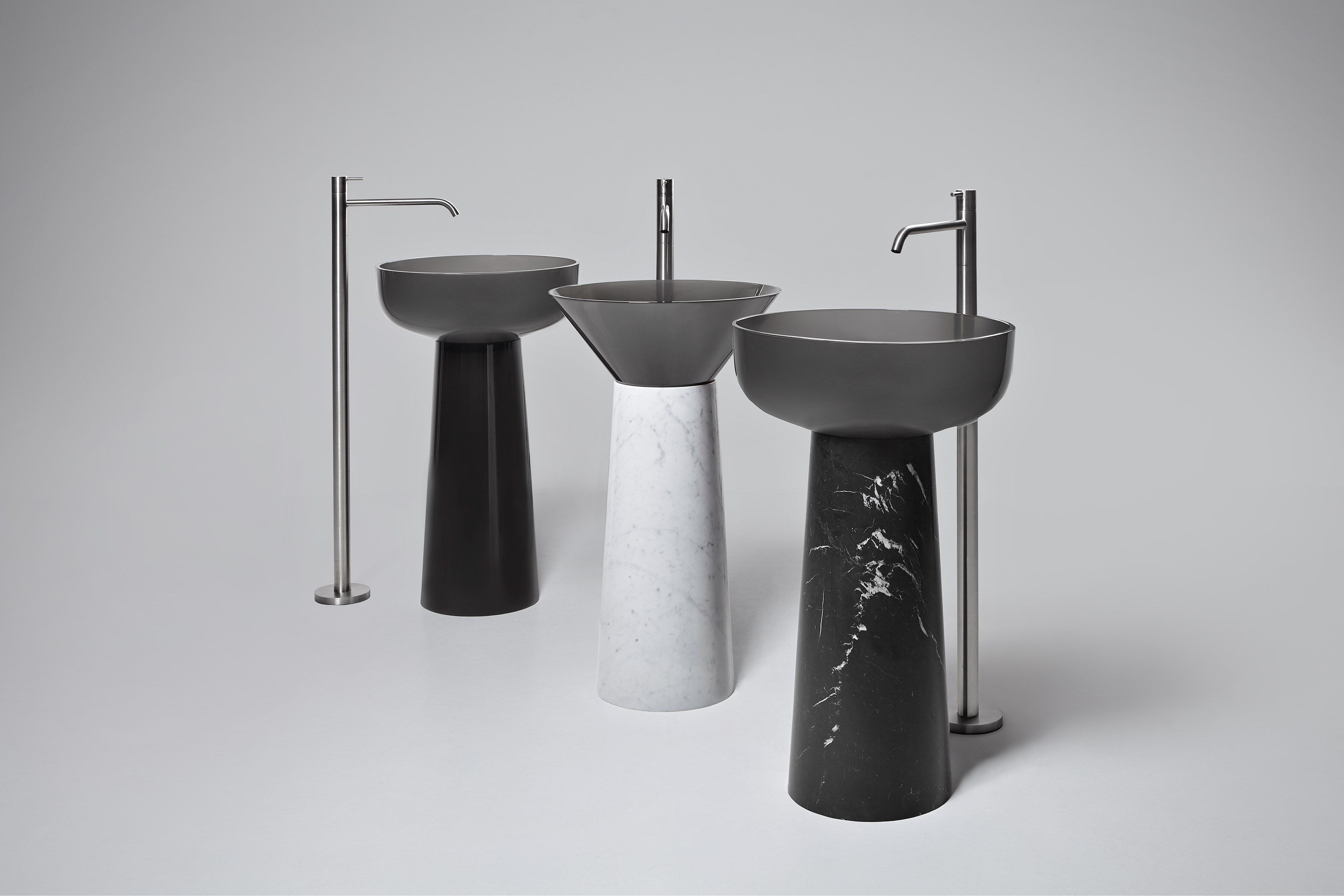 Круглый отдельно стоящий умывальник из черного мрамора Marquina Antoniolupi ALBUME10 + ALBUME21 ARCH-00047857 - Вид №12