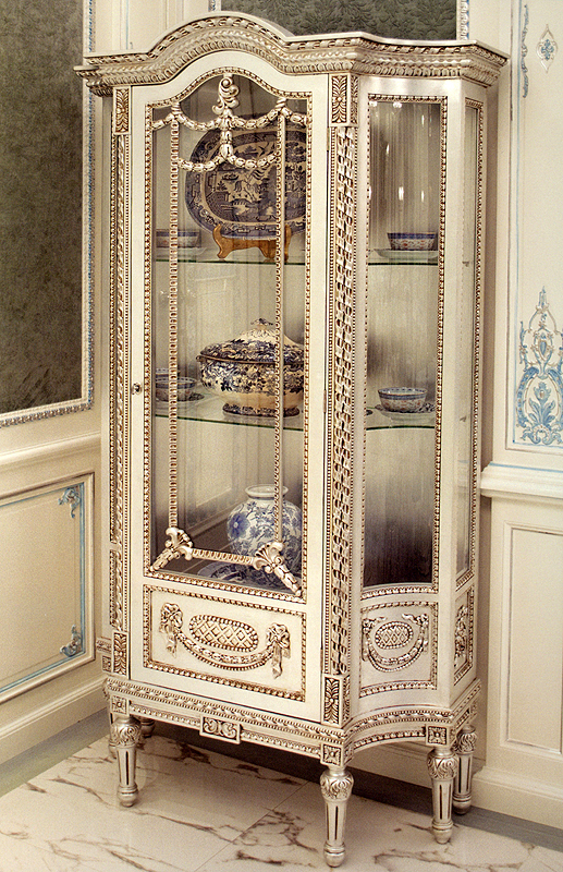 Витрина  FRANCESCO MOLON V103 