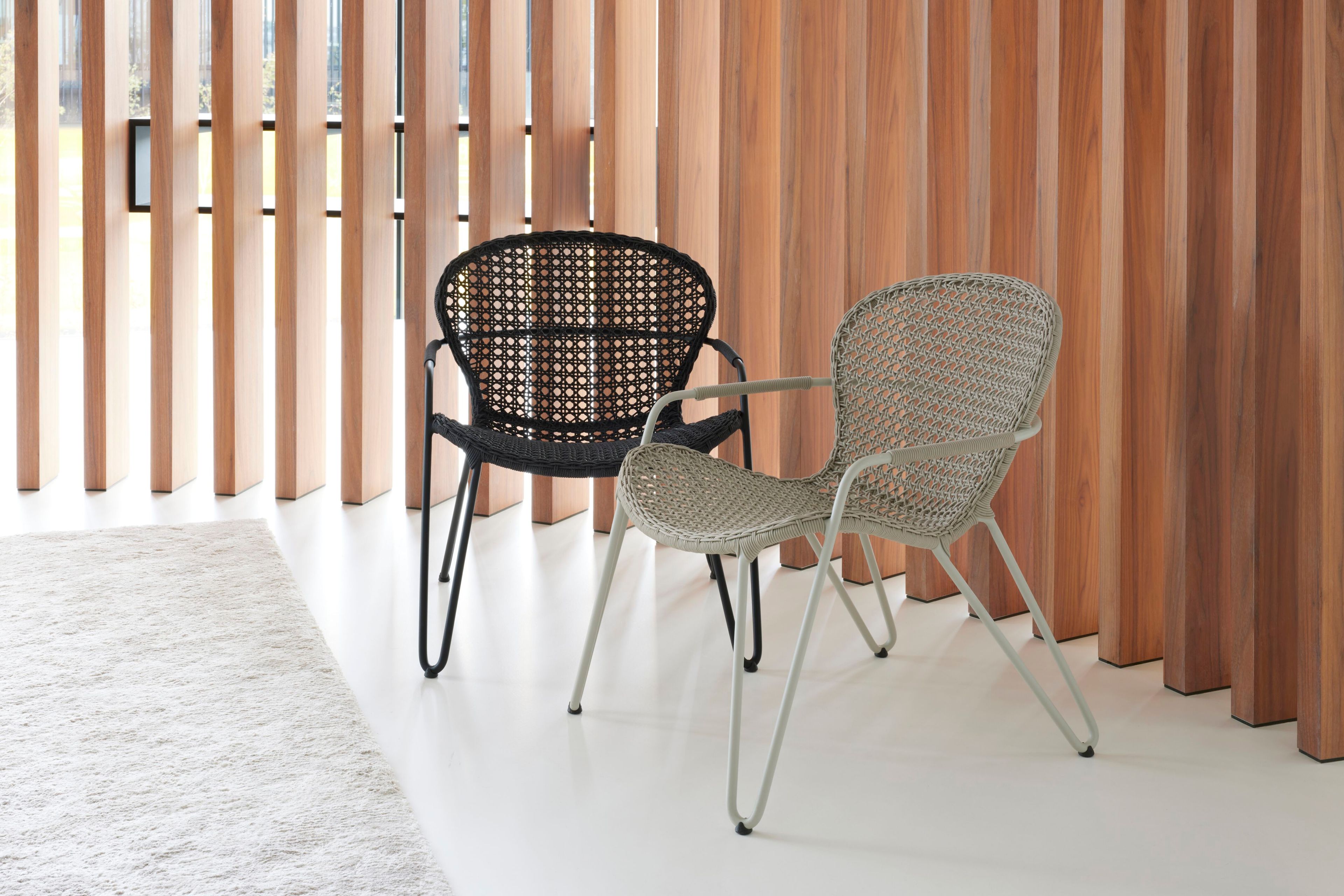 Штабелируемое алюминиевое кресло с подлокотниками Joli ARCH-00047087 - Вид №1