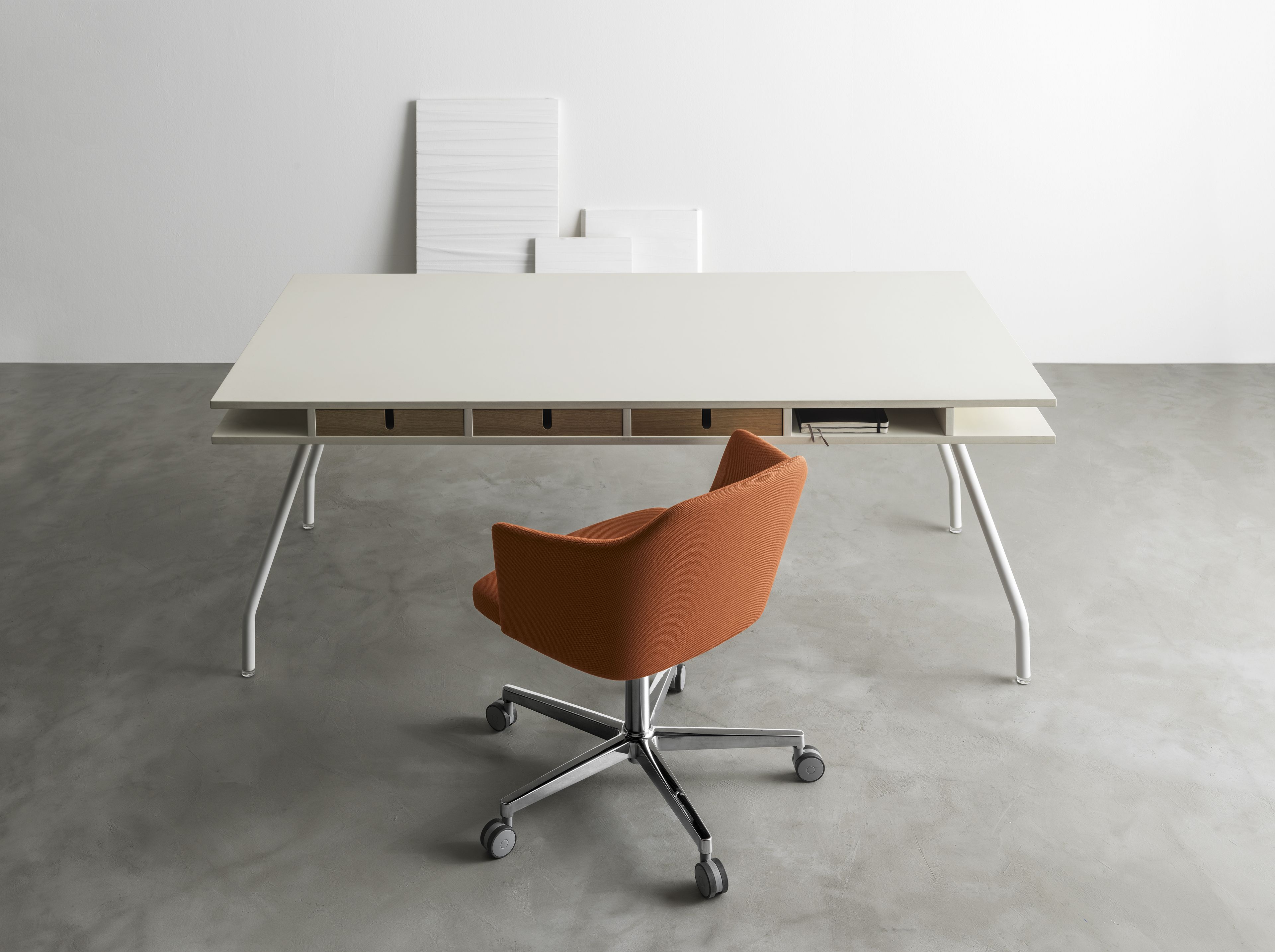 Мягкое вращающееся кресло Crassevig ARCH-00122249 - Вид №2