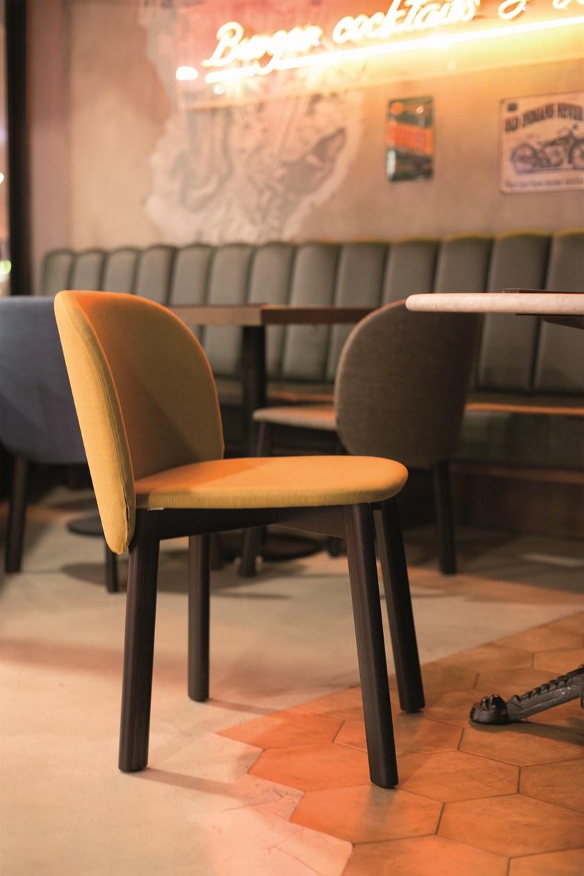 CHAIRS & MORE Стул из мягкой ткани Chips sun-id-1472915 - Вид №3