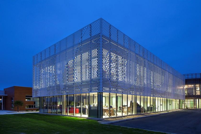 HI-MACS Материал облицовки фасада sun-id-1367437 - Вид №3