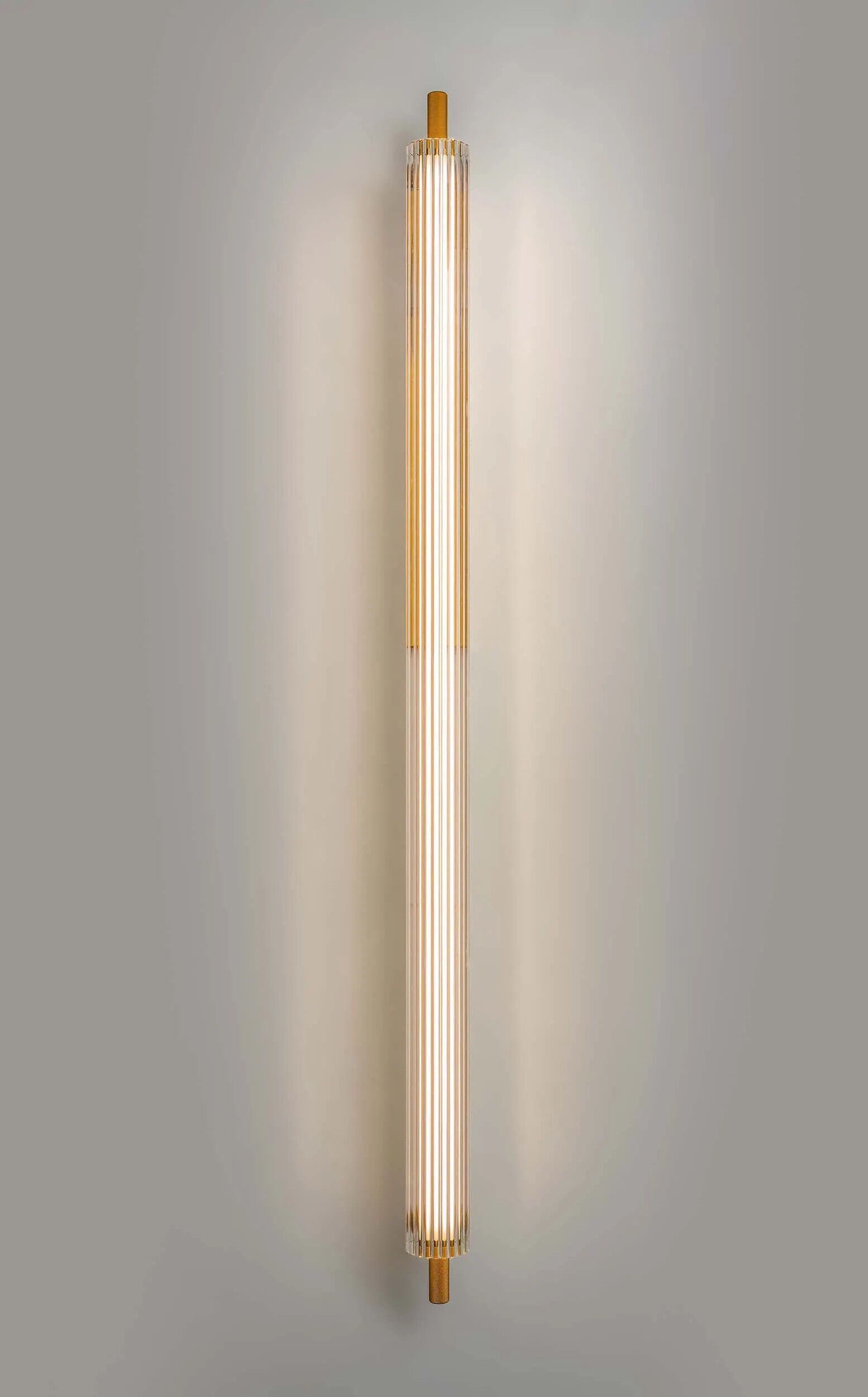 Алюминиевый и стеклянный настенный светильник Olev Trisel ARCH-00057658 - Вид №2