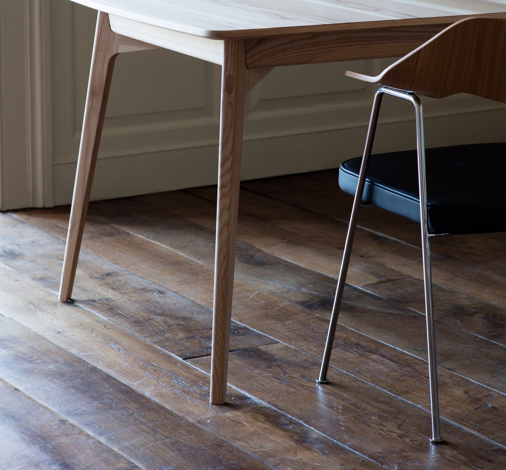 Стул с подлокотниками из кожи и шпона Case 675 ARCH-00046033 - Вид №21