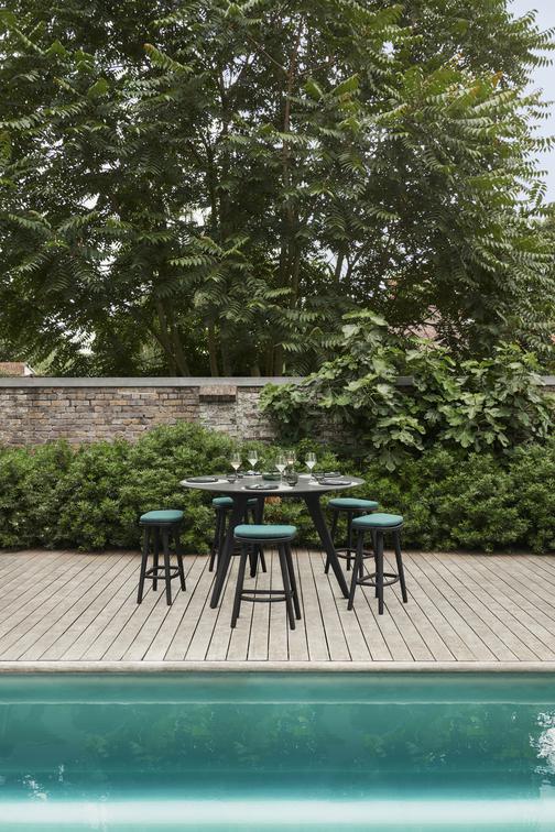 MNST980 Обеденный стол teak nero ⌀100см Manutti Torsa - Вид №9