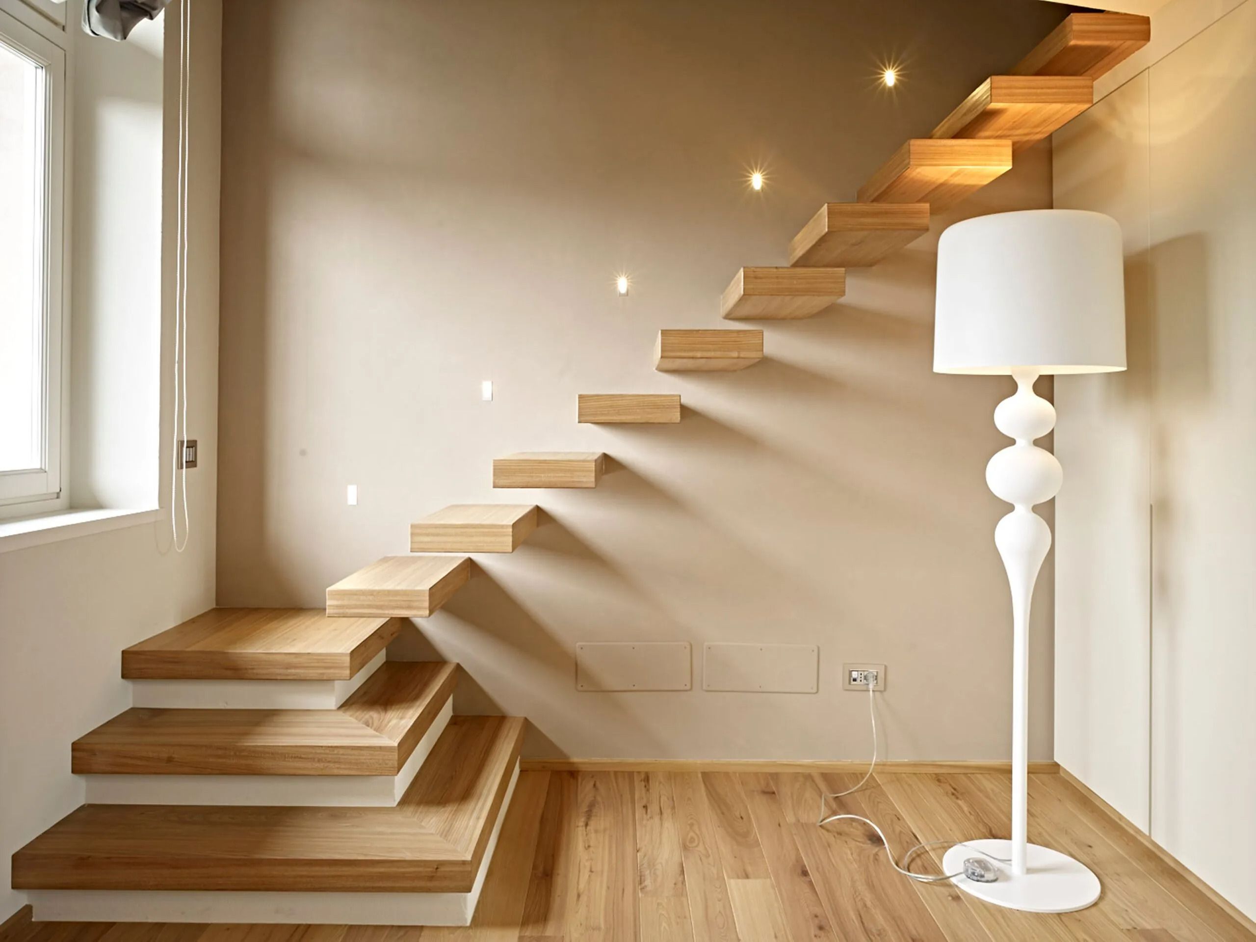 Биосовместимая трехслойная деревянная лестница Fiemme Tremila SCALA CON PEDATA SCATOLATA ARCH-00012900