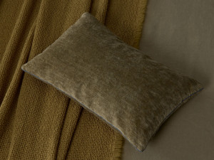 Прямоугольная подушка из ткани