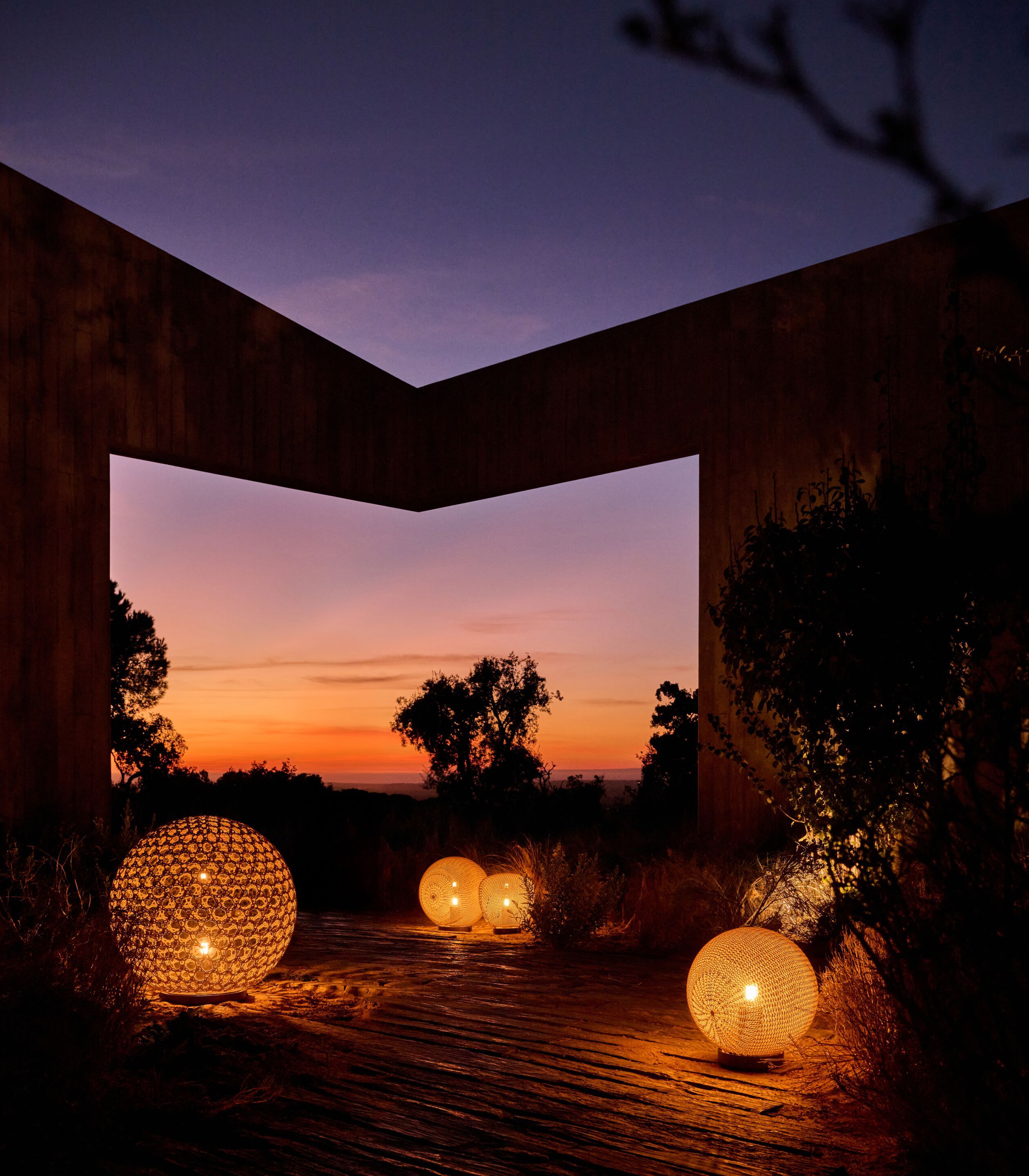 Полиэтиленовая светодиодная наружная настольная лампа TRIBÙ Monsieur Tricot ARCH-00017162 - Вид №5