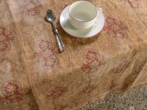 Льняная скатерть