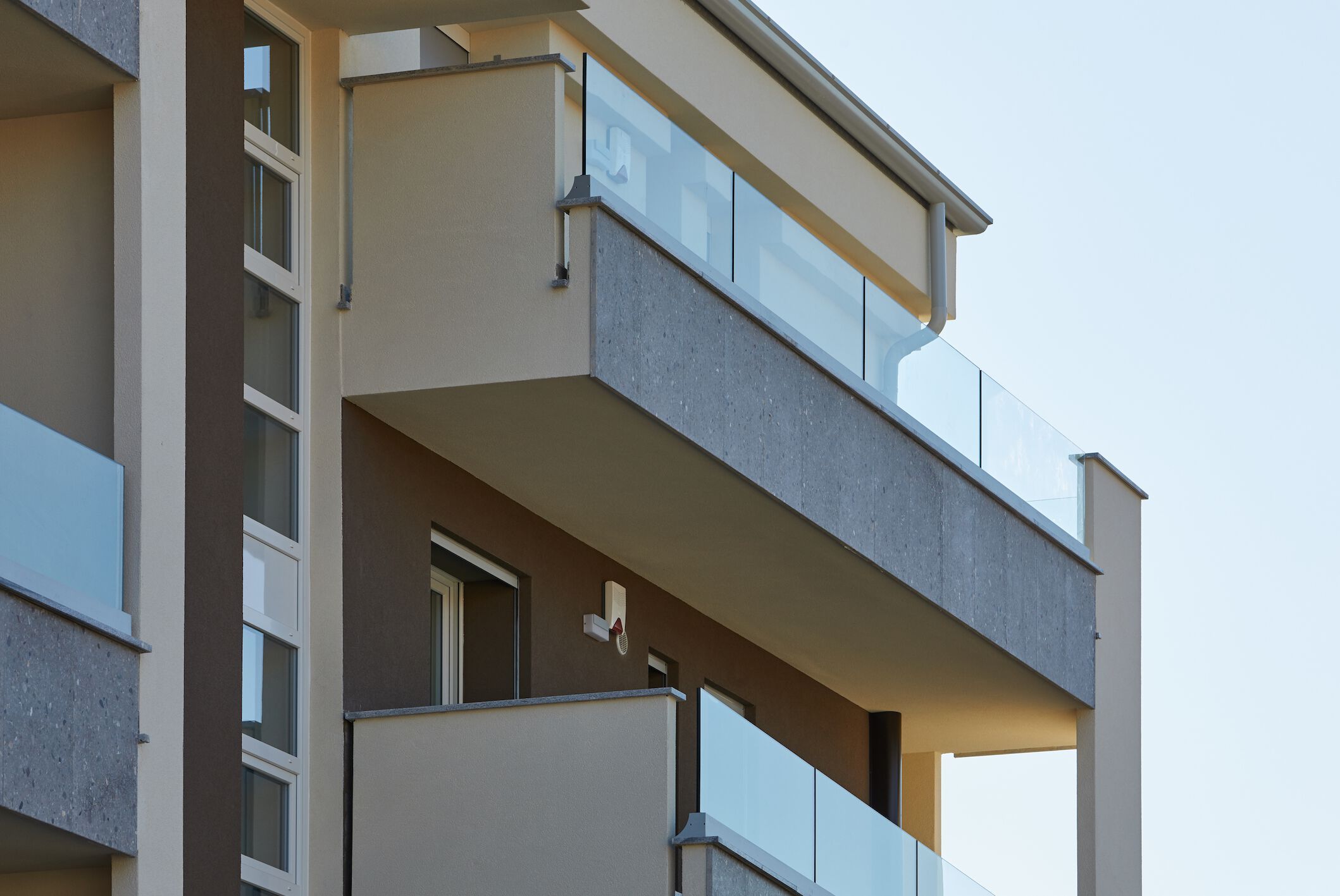 Стеклянный парапет для окон и балконов ALUVETRO система балюстрады GARDA ARCH-00077556 - Вид №4