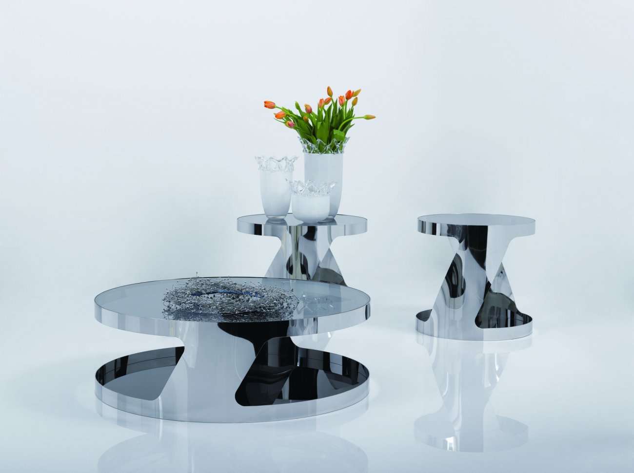 Журнальный столик стеклянный с металлическим основанием 60 см Circle Black Free Spirit Black Silver PUSHA PUSHA 062874 Черный  - Вид №1