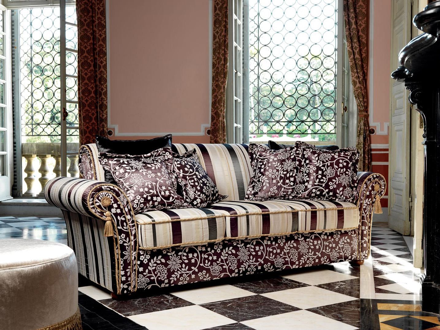 Двуспальный диван-кровать из ткани Domingo Salotti ARCH-00100710