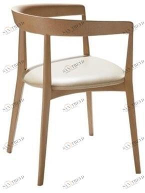 Andreu World Деревянный стул со встроенной подушкой Carola So0903