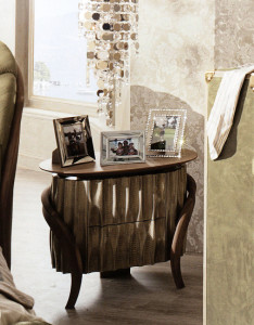 Тумбочка  RIVATELIER 302