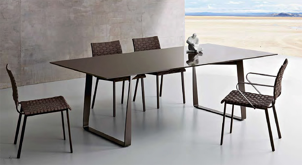 Стол HAMPTONS GRAPHICS ROBERTI 9725 