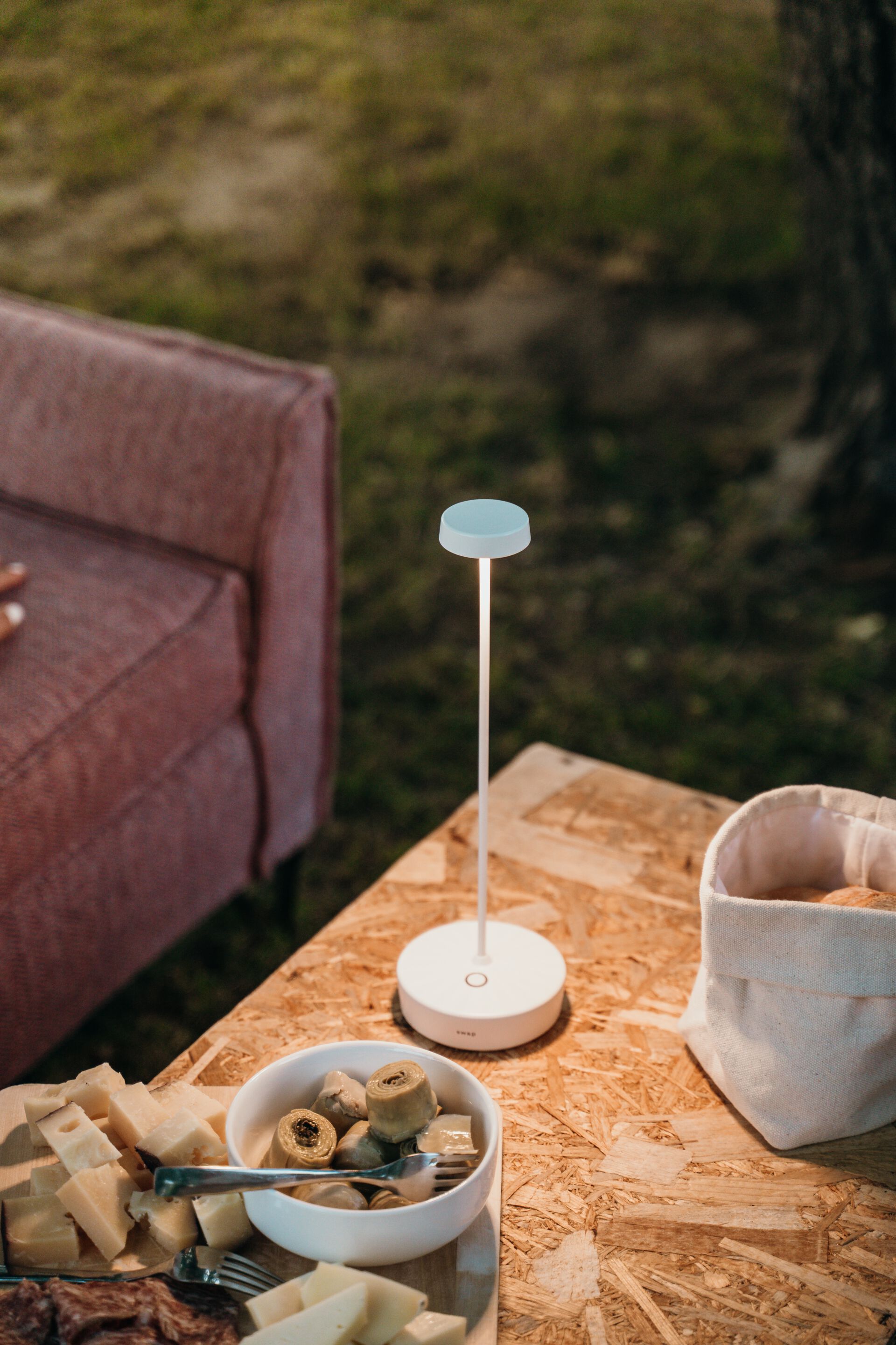 Алюминиевая батарея приведенная в действие светодиодная настольная лампа Zafferano Swap ARCH-00027570 - Вид №16