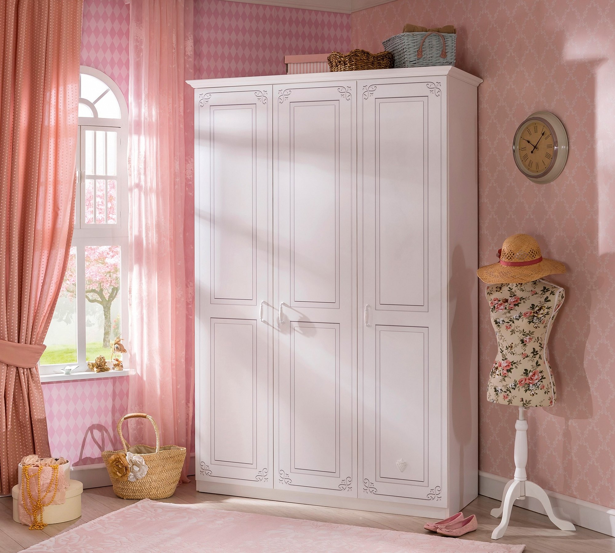 Шкаф распашной трехстворчатый белый Selena CILEK SELENA 00-3832575 Белый Santreyd - Вид №1