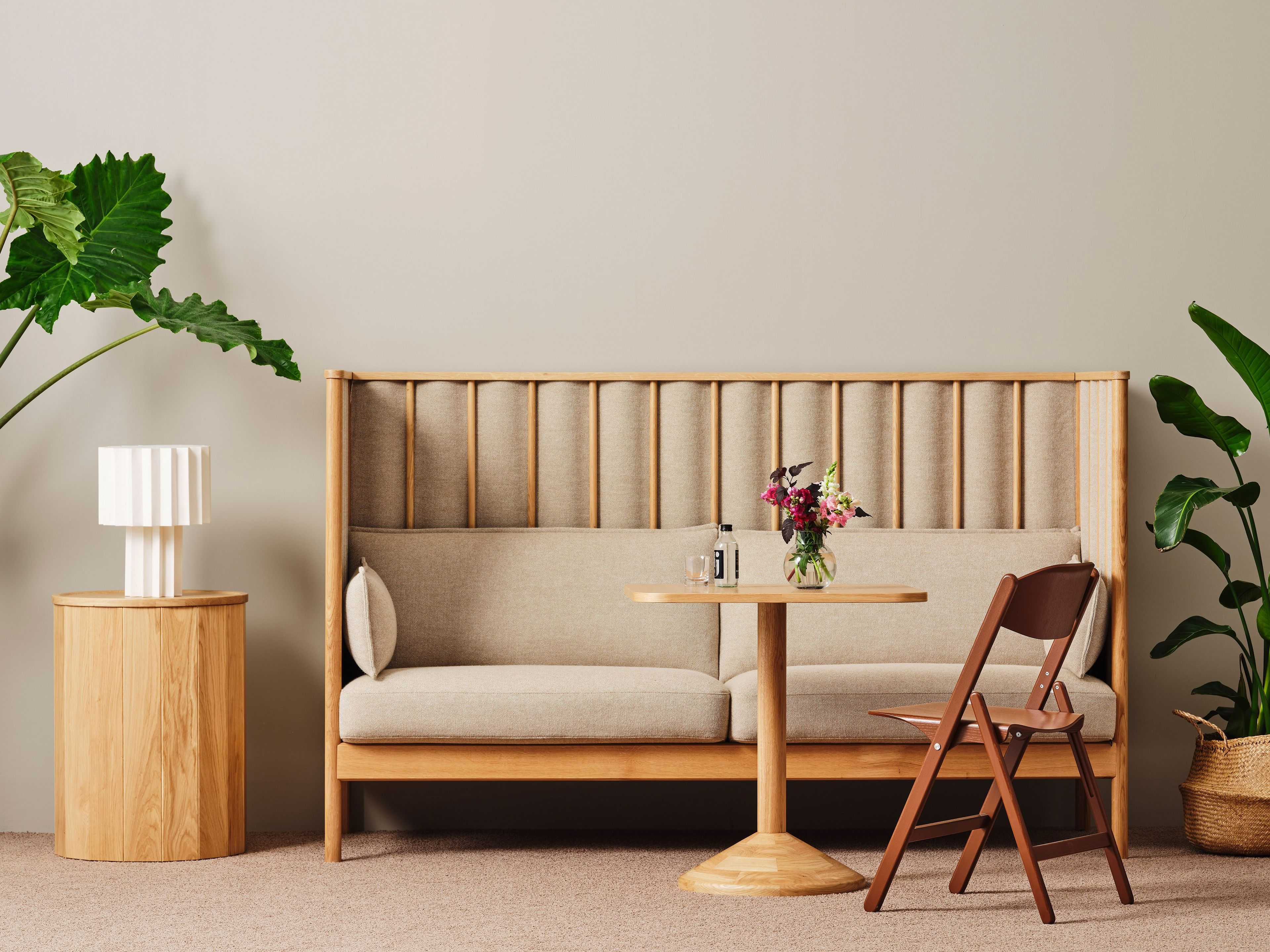 3-местный деревянный диван с высокой спинкой Karl Andersson Ondulé ARCH-00135427 - Вид №5