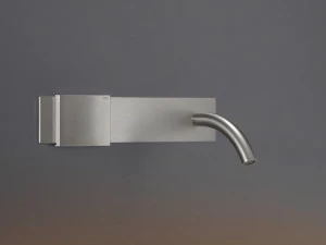 Ceadesign Смеситель для умывальника из нержавеющей стали с гидропрогрессией настенный Regolo Reg 01