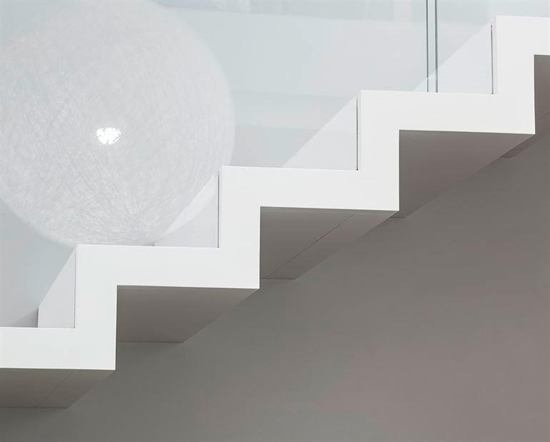 Siller Treppen L-образная открытая лестница из Corian® Zig-zag sun-id-1346046 - Вид №2