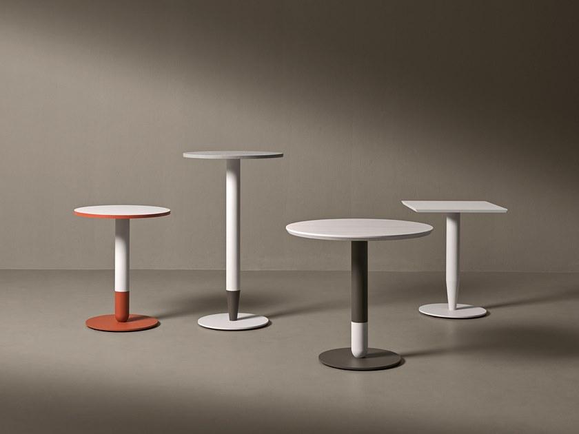 Very Wood Круглый деревянный стол  Crayon_in/crayon_out  - Вид №2