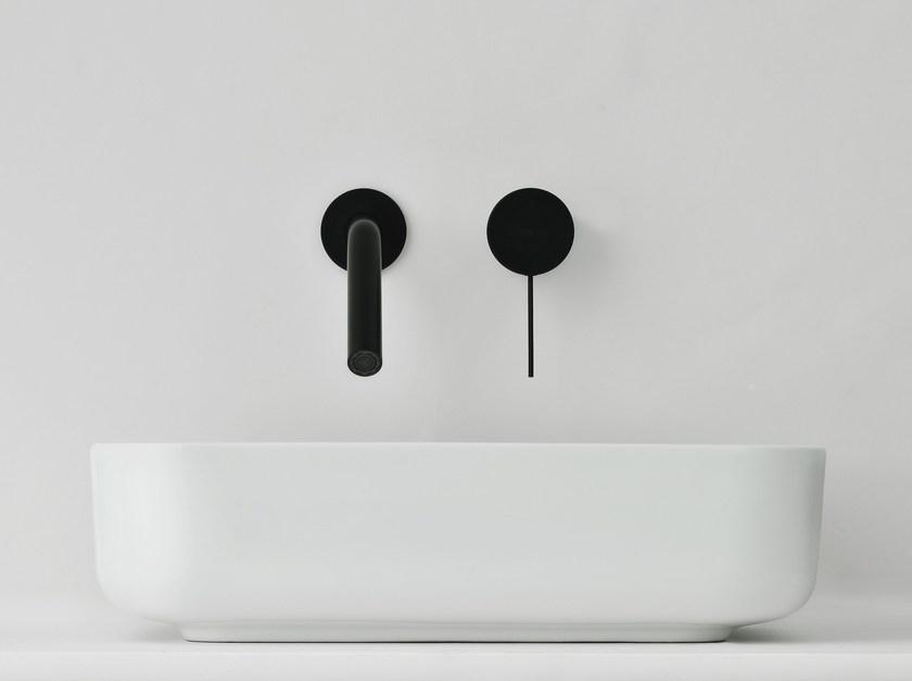 JUSTIME Смеситель для раковины, настенный, однорычажный, на 2 отверстия Lucky 7 6777-x2 - Вид №1