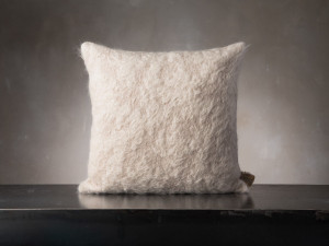 Квадратная подушка