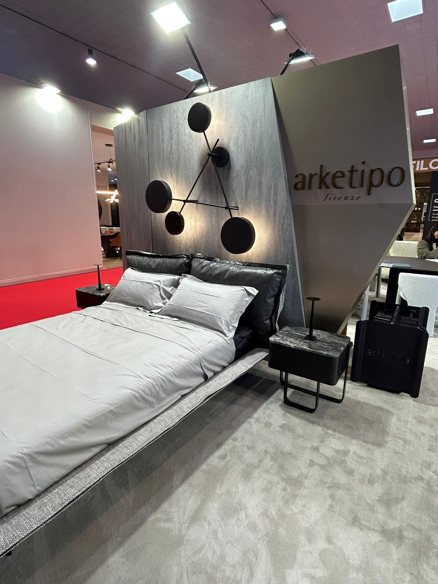 Двуспальная кровать с мягким изголовьем In Stock Arketipo ARCH-00128111 - Вид №2