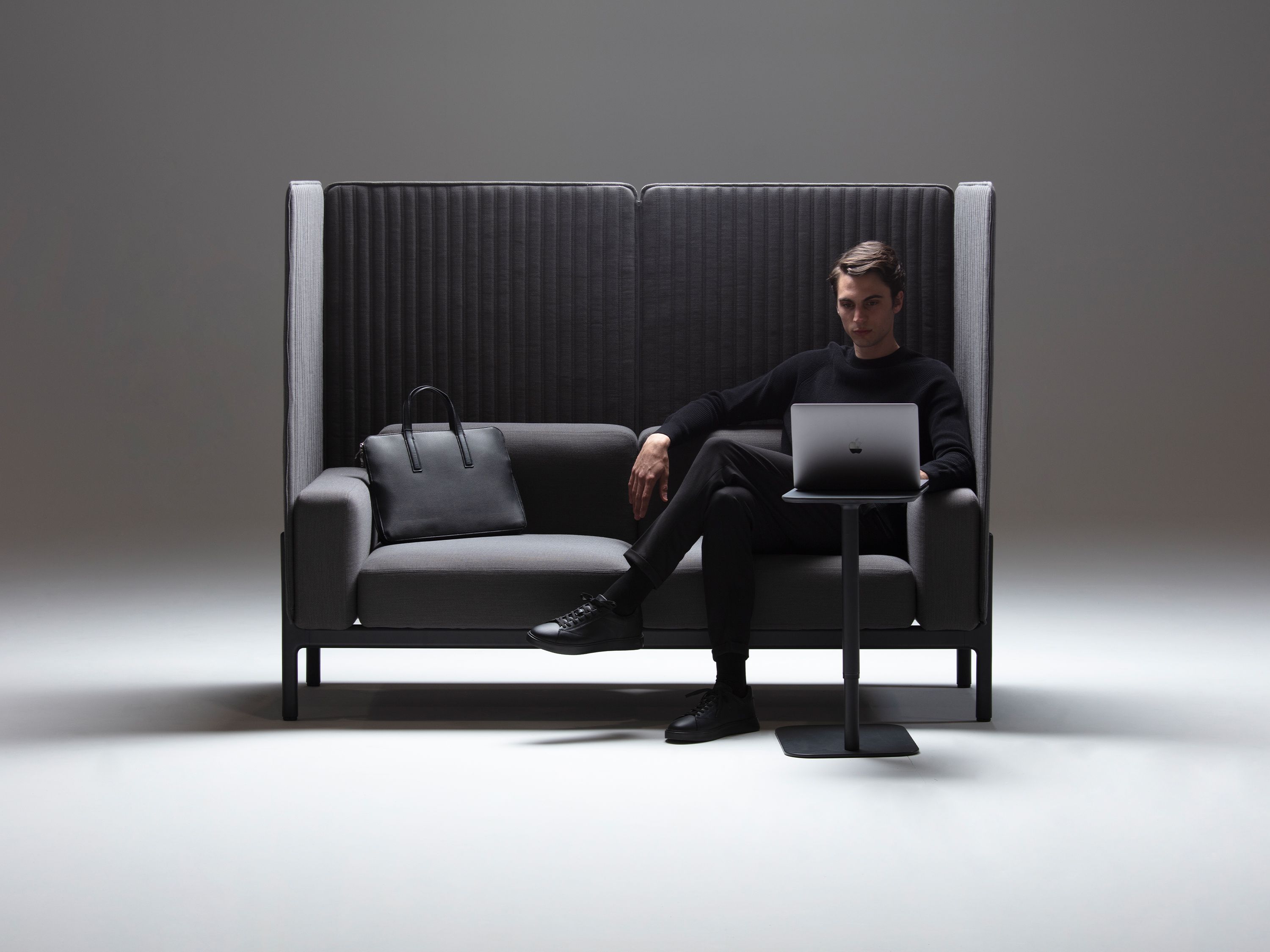 2-местный тканевый диван с высокой спинкой prostoria Rostrum ARCH-00031742 - Вид №1