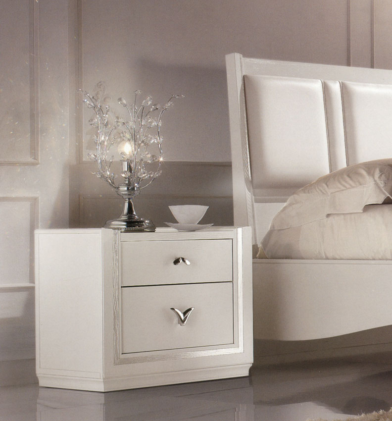 Тумбочка Giselle MIRANDOLA D4020 Daniel