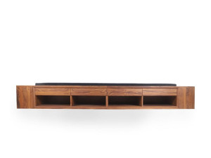 Скамейка для хранения тика