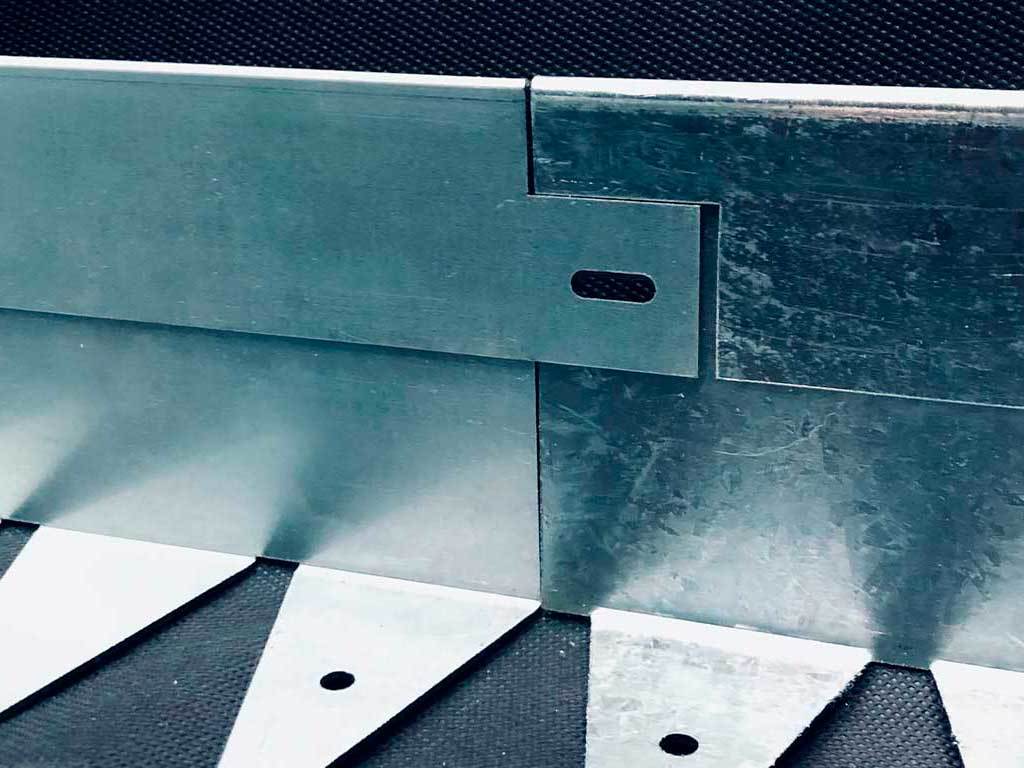 Металлический бордюр 1200*70*45*1,5 компл. ГеоПластБорд GPBST-09 - Вид №18