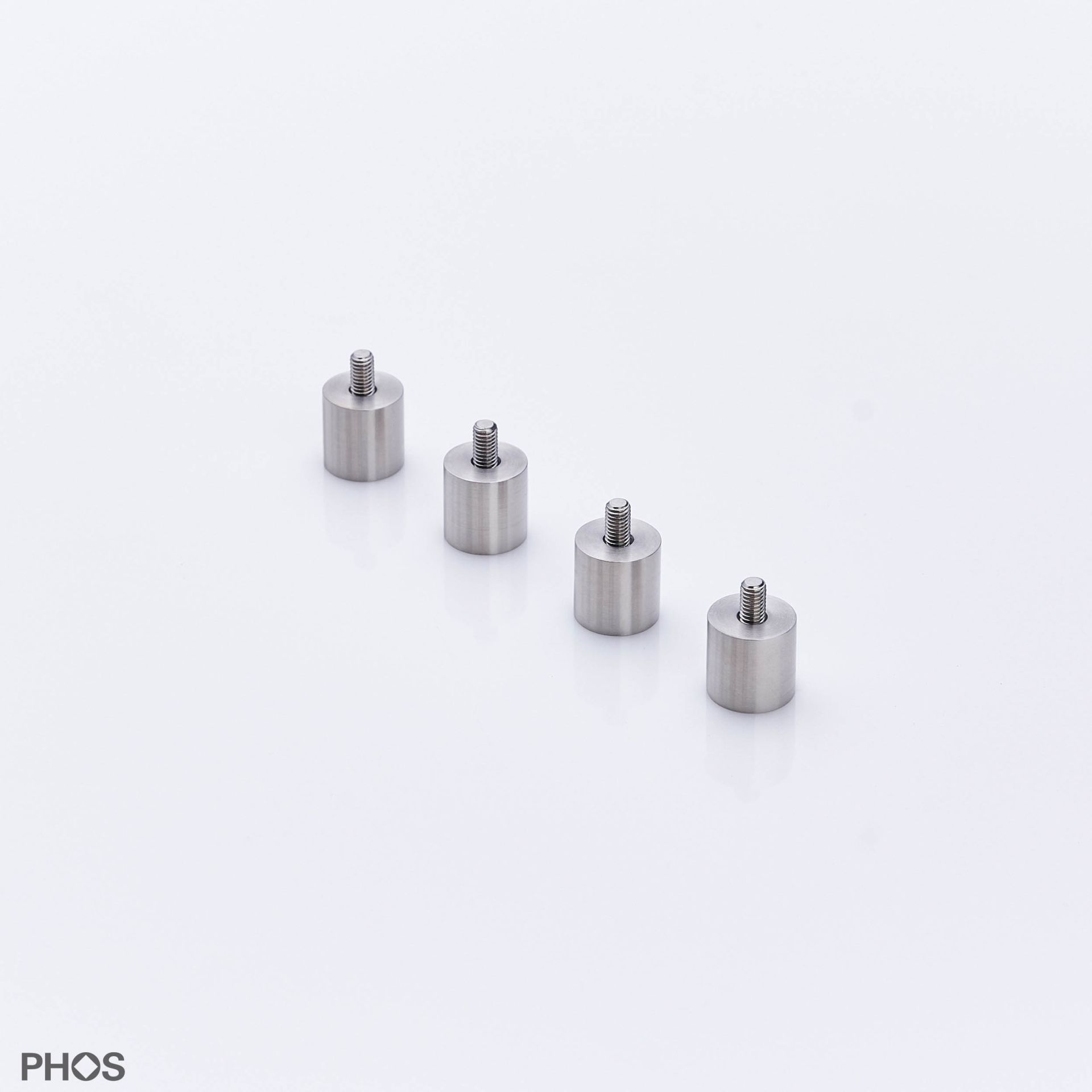 KATI-TBV-2 Аксессуары: 2-сантиметровая подставка для стола из прочной нержавеющей стали с матовым покрытием. PHOS 