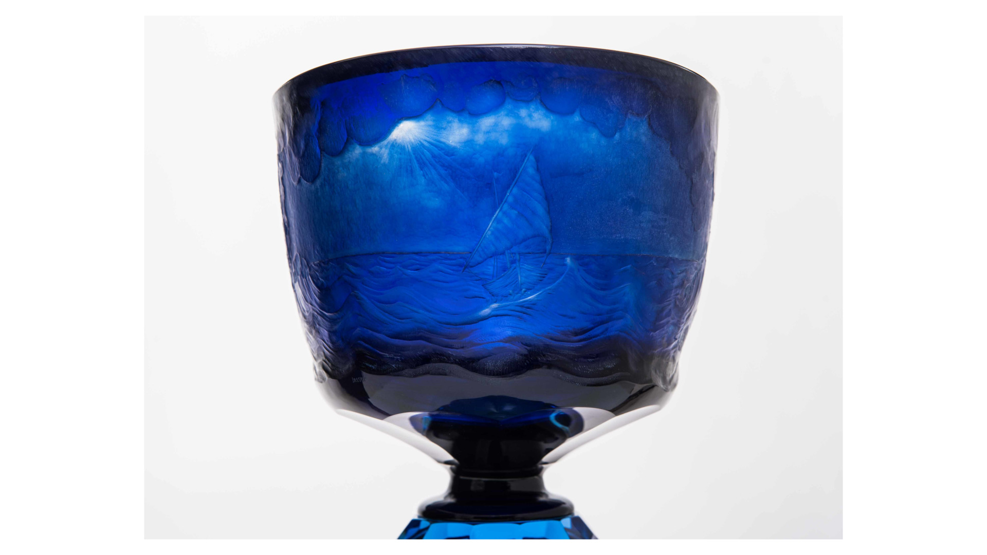 10577703 Moser Ваза 24см "Дельфины" п/к Хрусталь бессвинцовый  - Вид №1