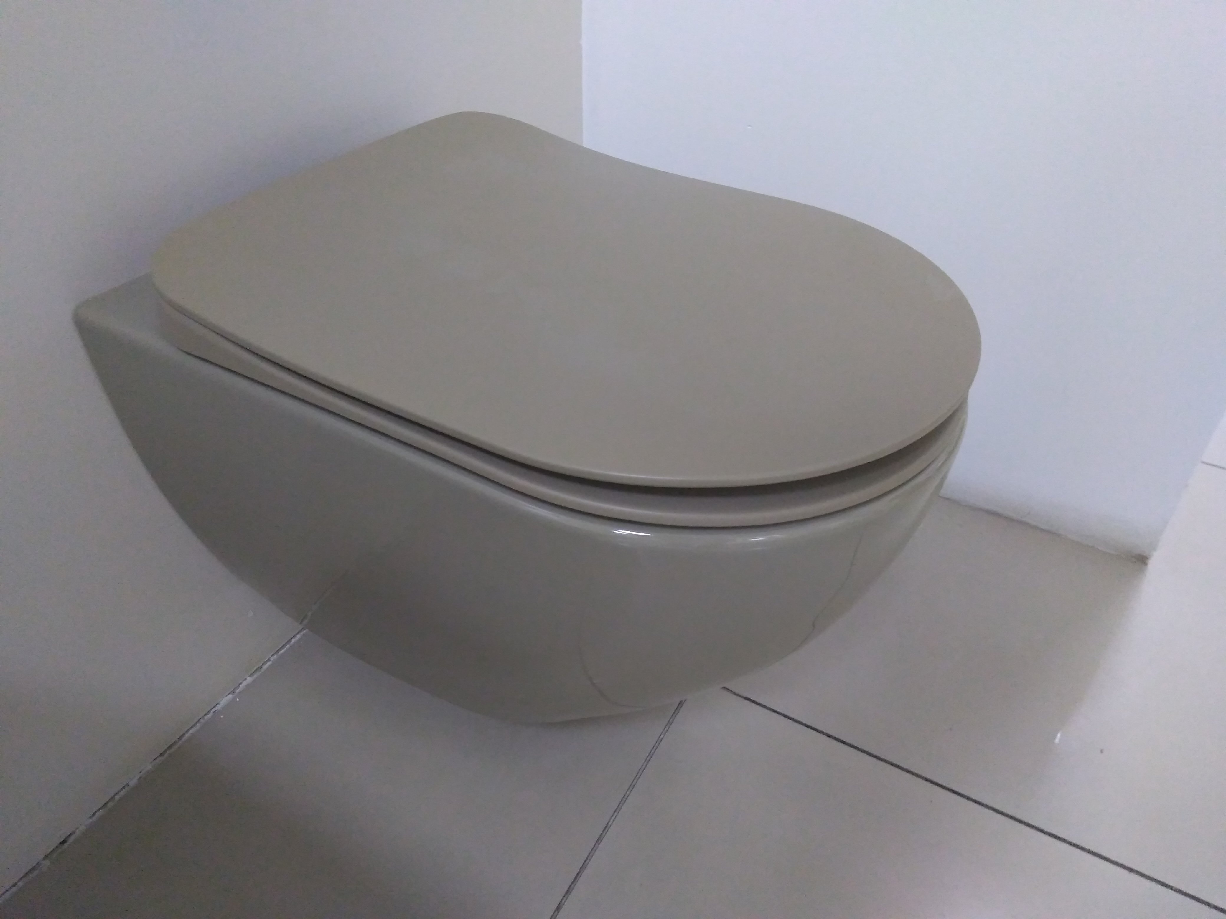 FE320-11CP00E-0000+GR5003+GP9002.06 АКЦИЯ FREE Унитаз подвесной CAPPUCINO ГЛЯНЕЦ + Инсталляция + Кнопка Creavit Free - Вид №3