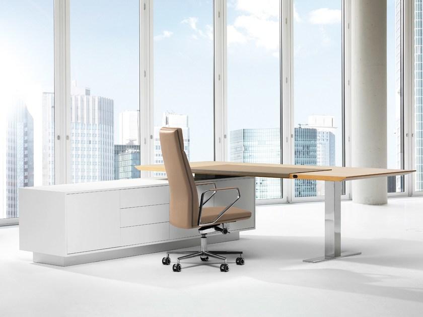 Spiegels 5-спицевое вращающееся кожаное офисное кресло с подлокотниками .pilot P200 - Вид №4