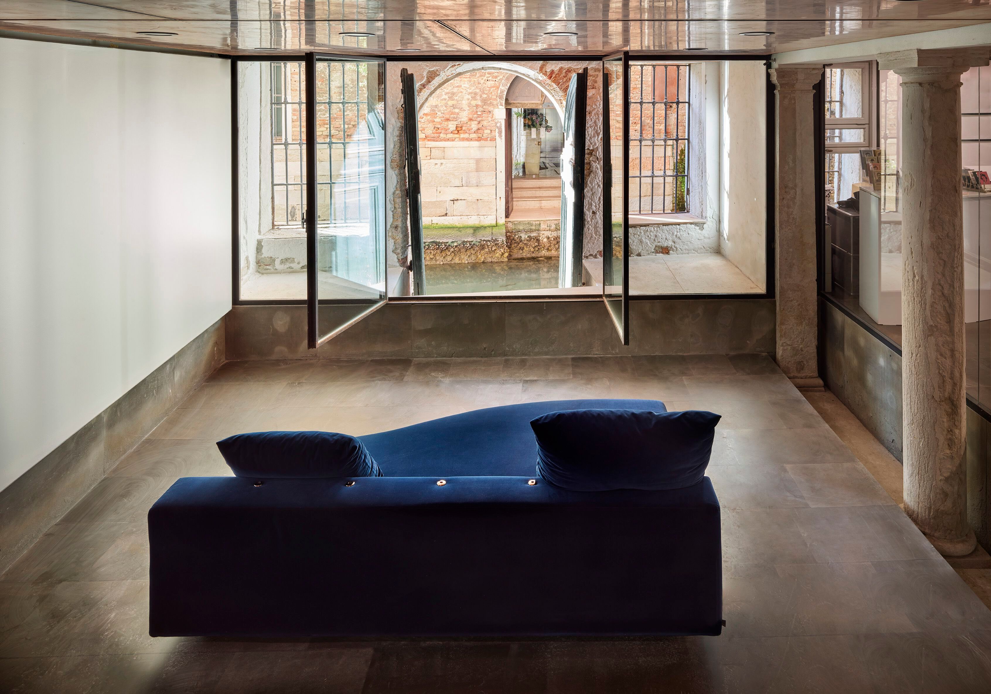 Диван Edra для интерьера ARCH-00032743 - Вид №9