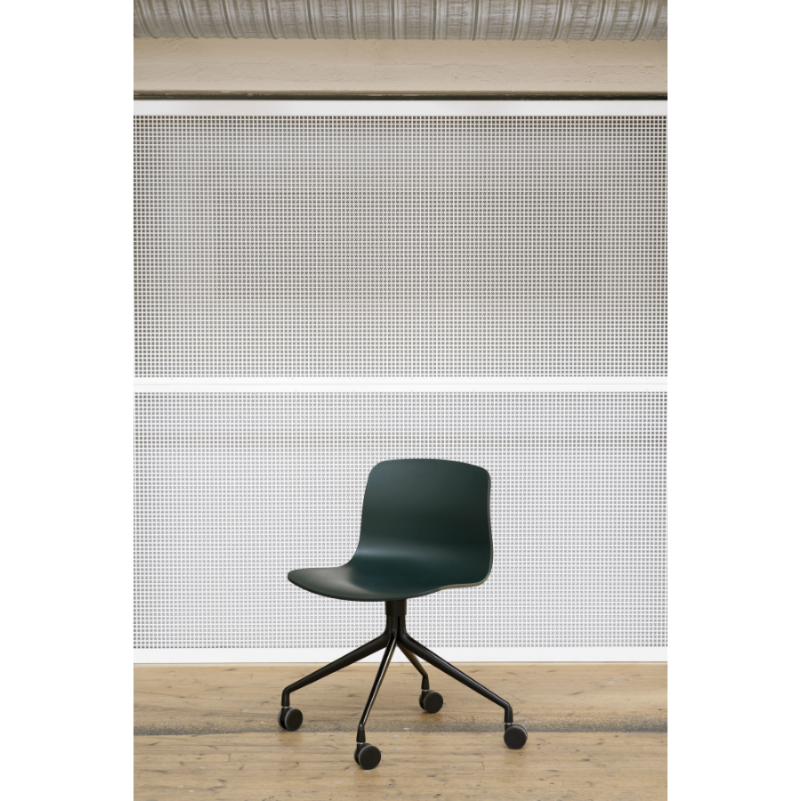 Стул AAC14, светло-зеленый с черным основанием Hay 923465 - Вид №1