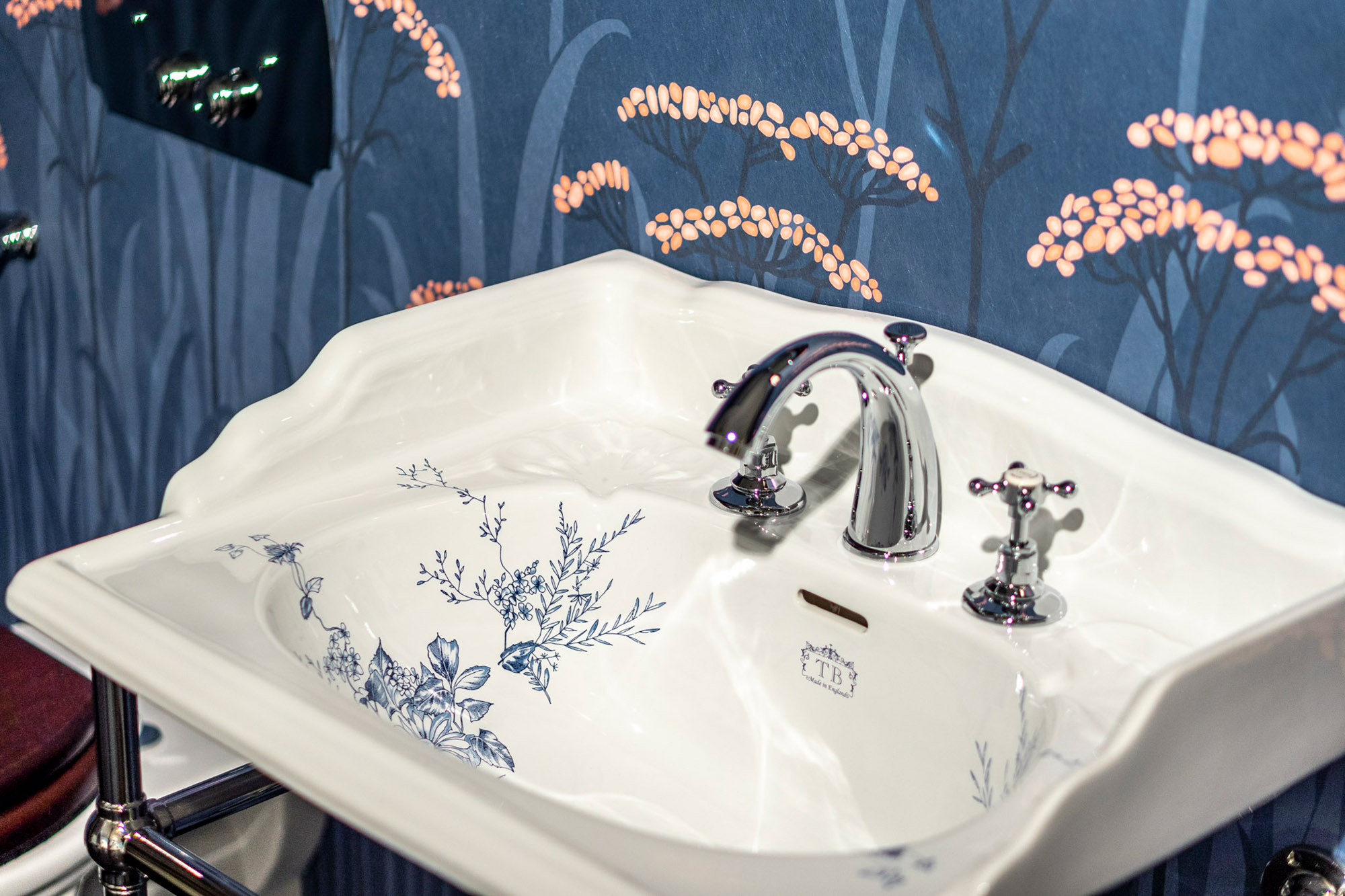 Traditional bathrooms САДОВАЯ РАКОВИНА СОМЕРСЕТ с консолью TB-SG-063  - Вид №5