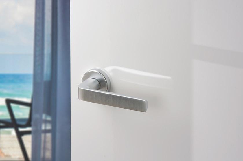 Ento Ручка из латуни на розетке Velvet 6210 - Вид №3