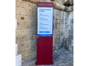 Стальной самонесущий односторонний тотем