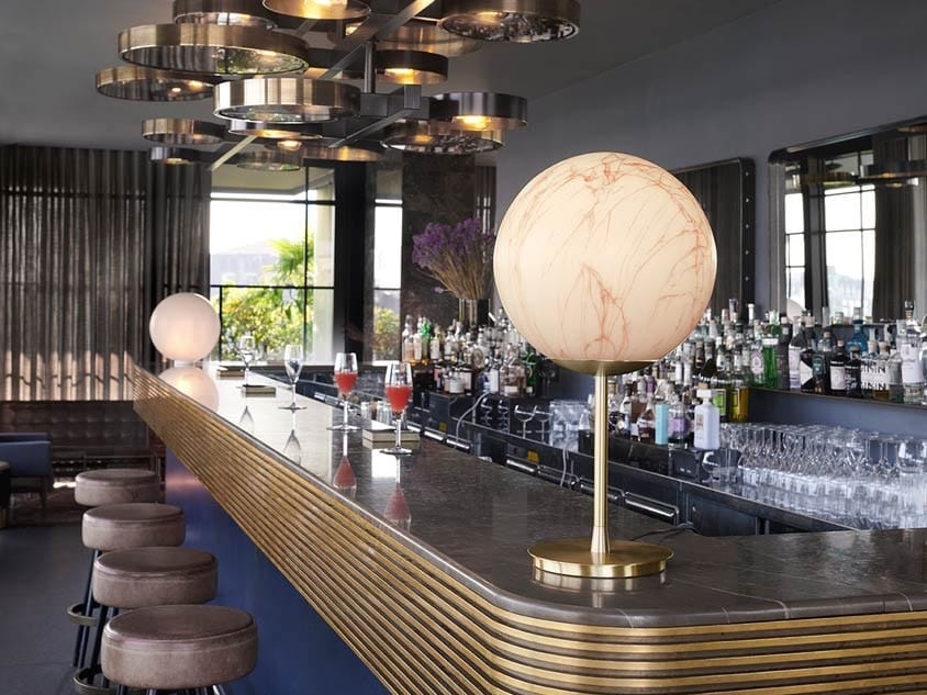 Настольная лампа из латуни и полиэтилена с мраморным эффектом SLIDE ARCH-00096226 - Вид №3