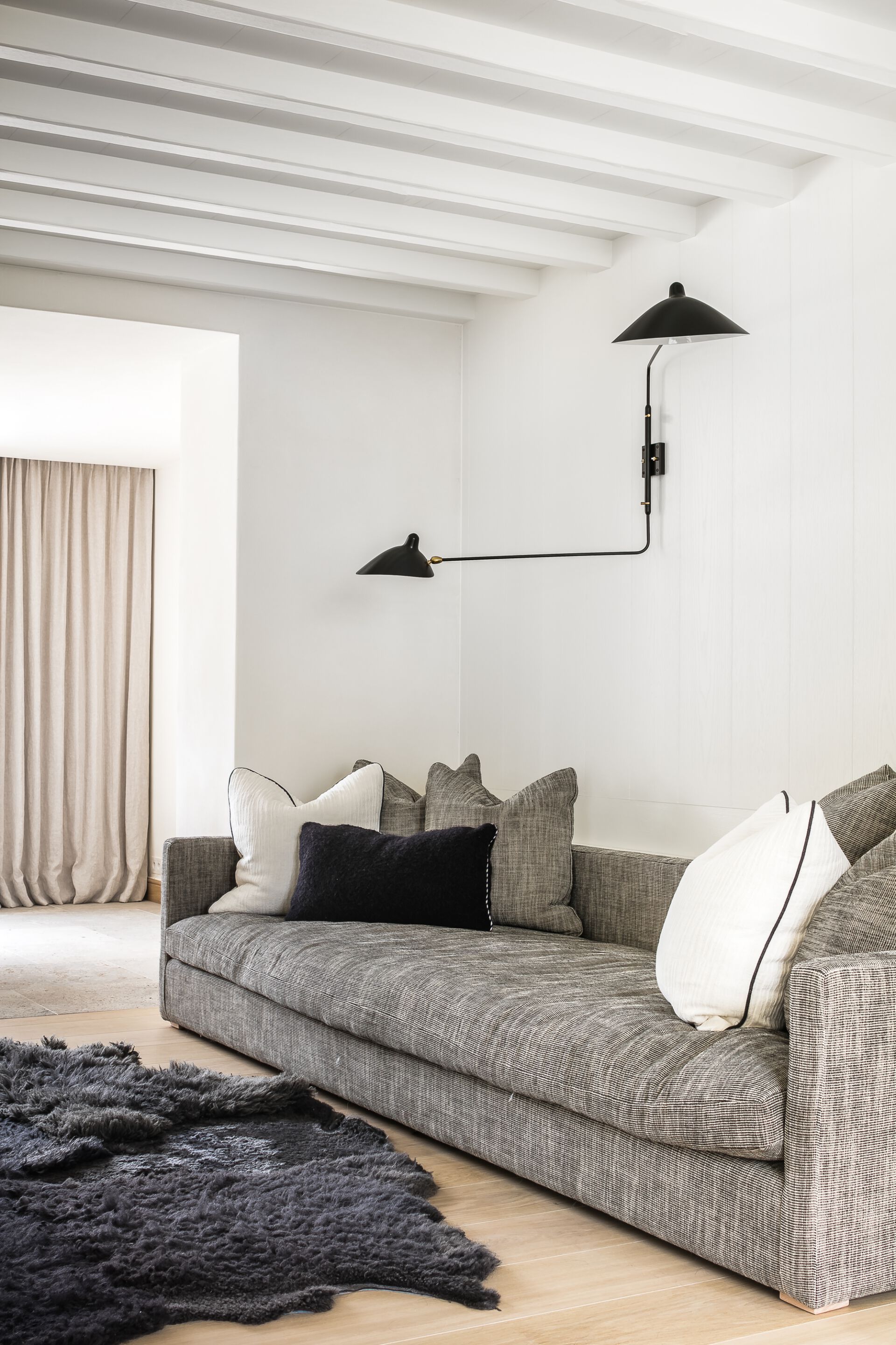 Ткань линейный диван Collett & Victor TRANCOSO ARCH-00073949 - Вид №4