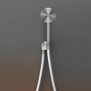 Круглый ручной душ диаметр 80 мм с кронштейном и подключение воды  DET70H CEADESIGN