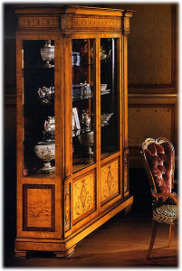 Витрина  EZIO BELLOTTI 1172