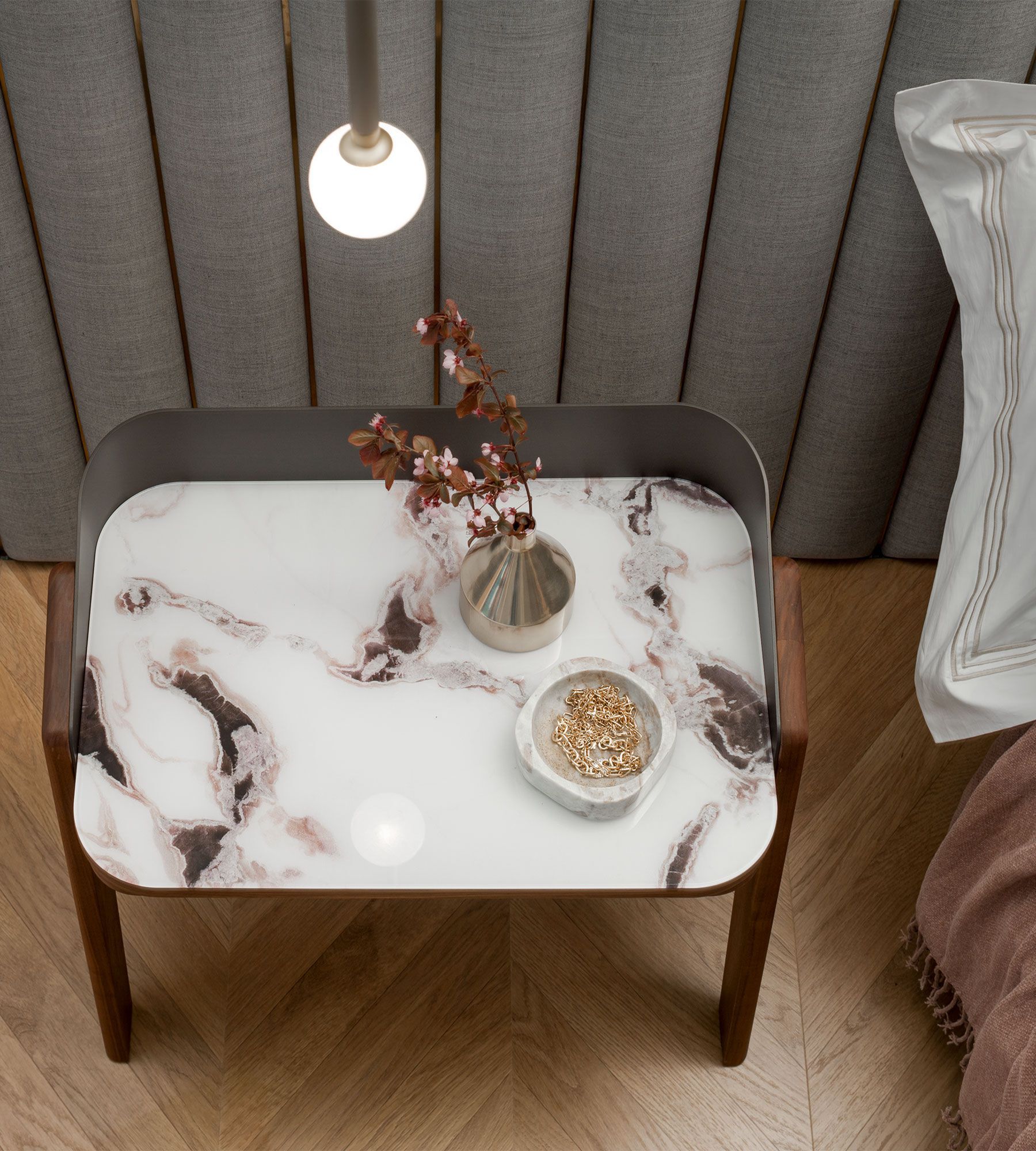 Деревянная прикроватная тумбочка со стеклянной столешницей с эффектом мрамора Morica Design BAVERO ARCH-00151231 - Вид №5