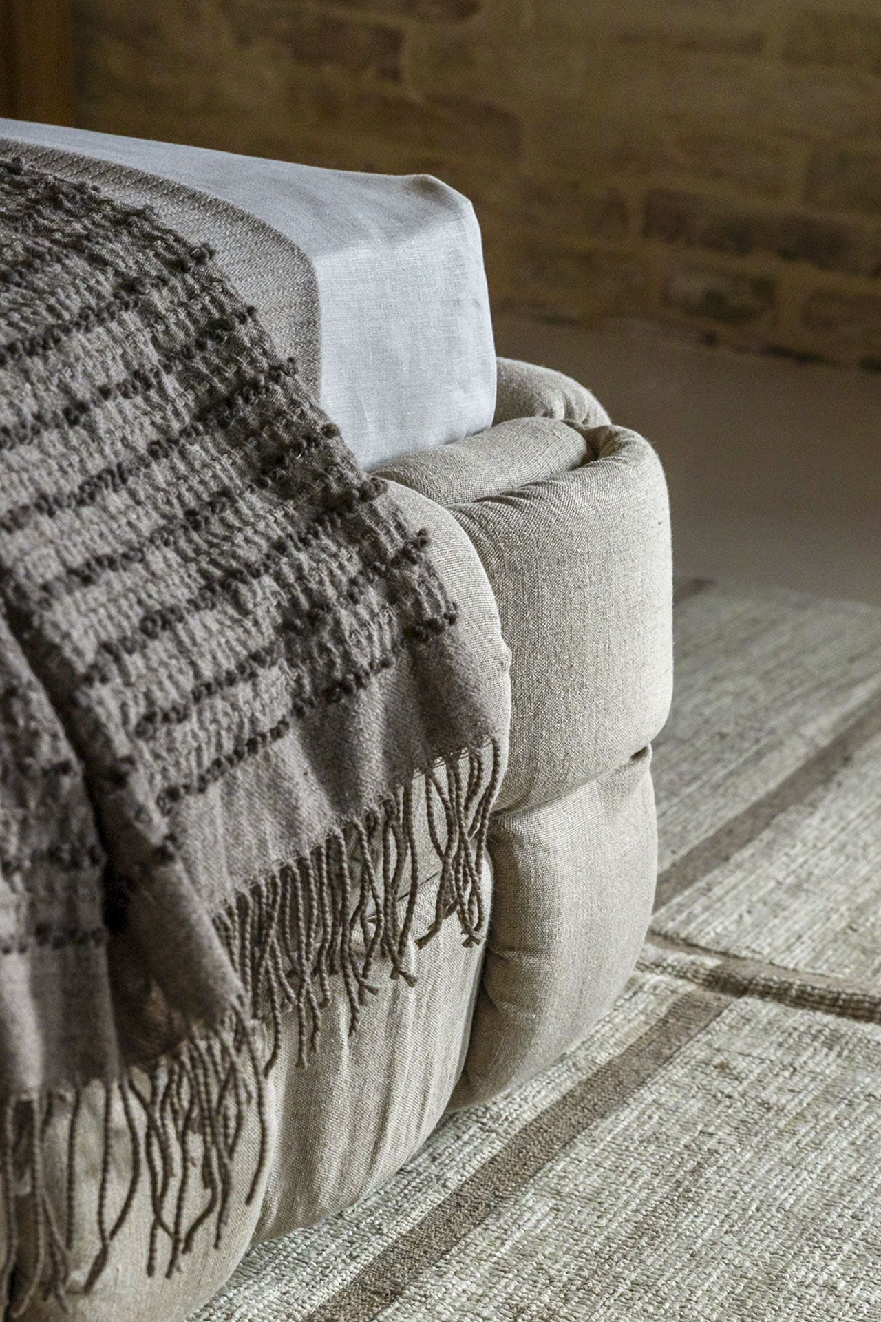 Мягкая кровать из ткани Mogg FLIRT ARCH-00055672 - Вид №14